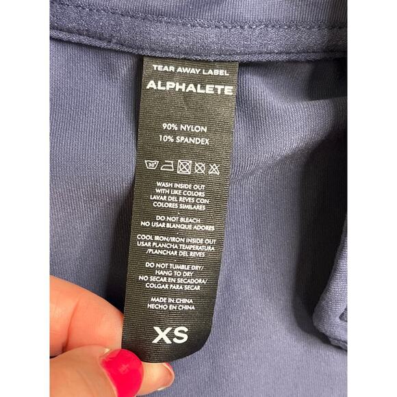 Alphalete purple zip up jacket, size xs - Picture 5 of 9